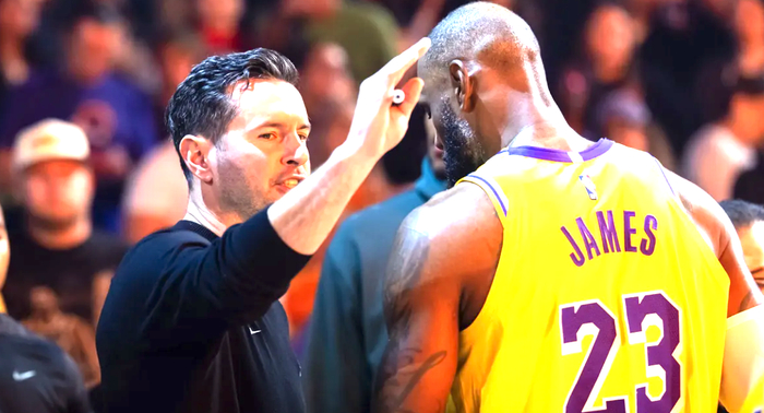 13胜0负，联盟第1！全联盟都认为你要退役，你却天神下凡屡创神迹|詹姆斯|湖人|勒布朗-詹姆斯|洛杉矶快船队|詹姆斯·哈登_新浪体育_新浪新闻